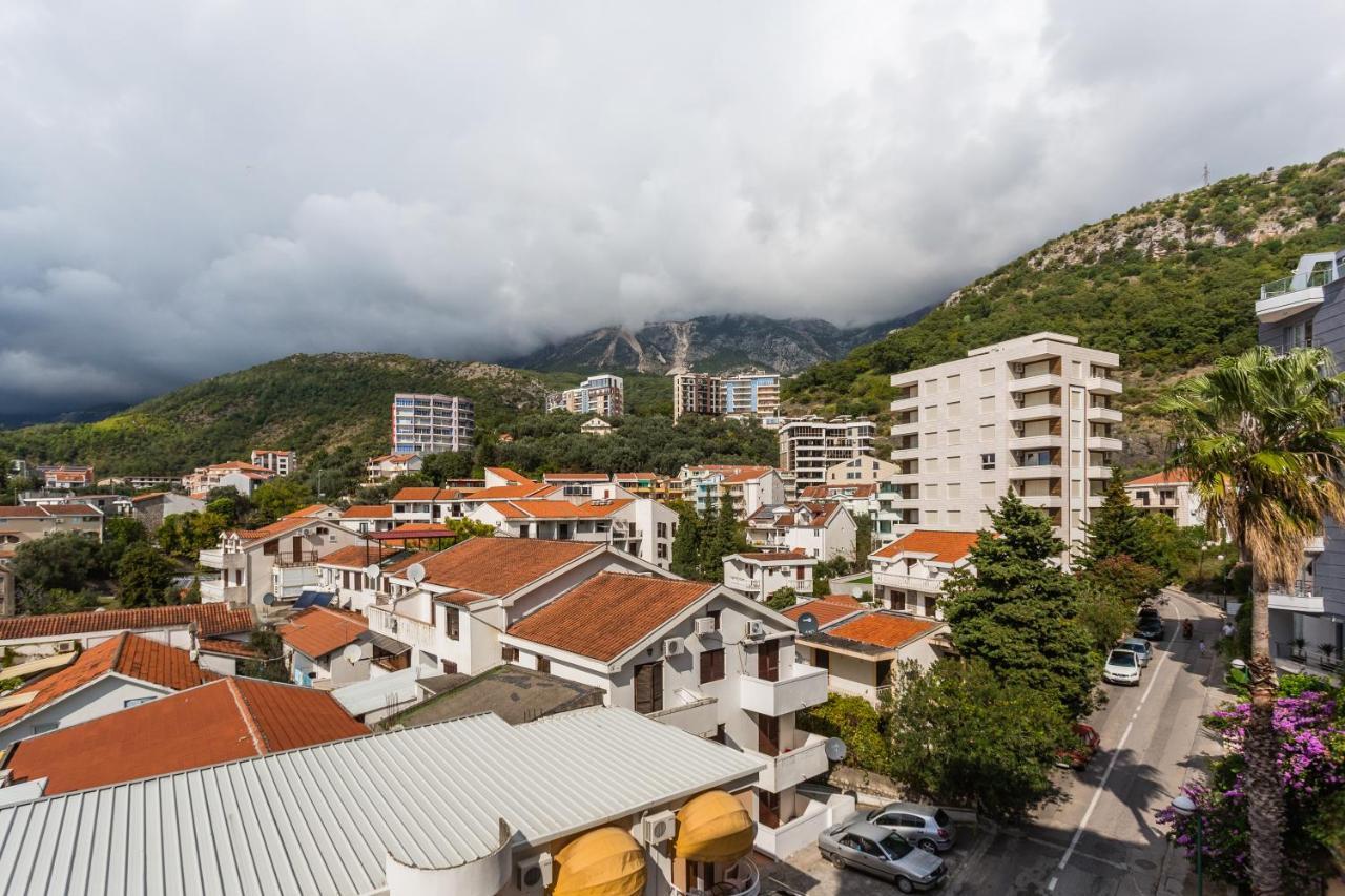 Apartments Beatrice Рафаиловичи Экстерьер фото