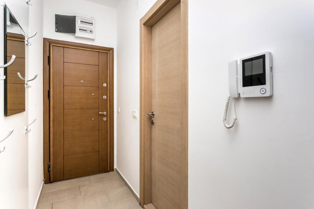 Apartments Beatrice Рафаиловичи Экстерьер фото