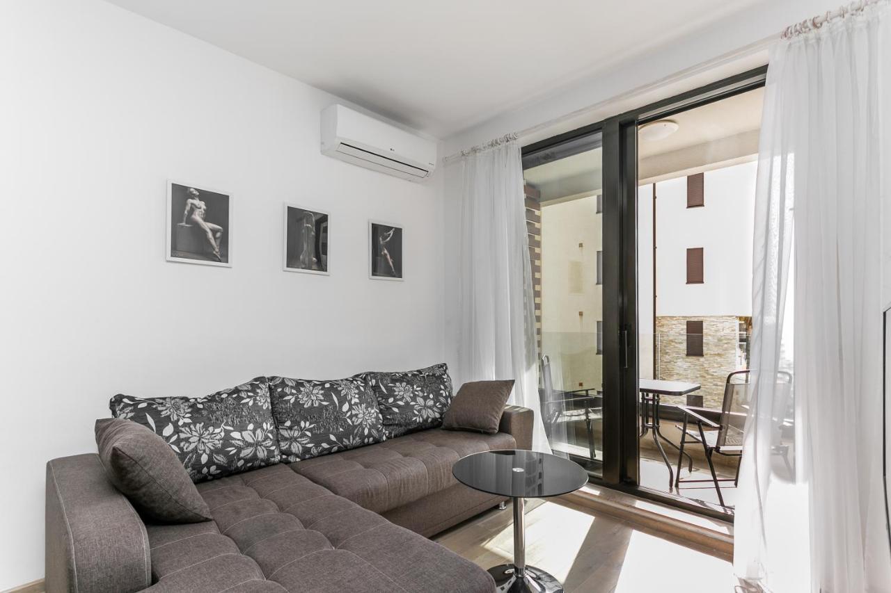 Apartments Beatrice Рафаиловичи Экстерьер фото