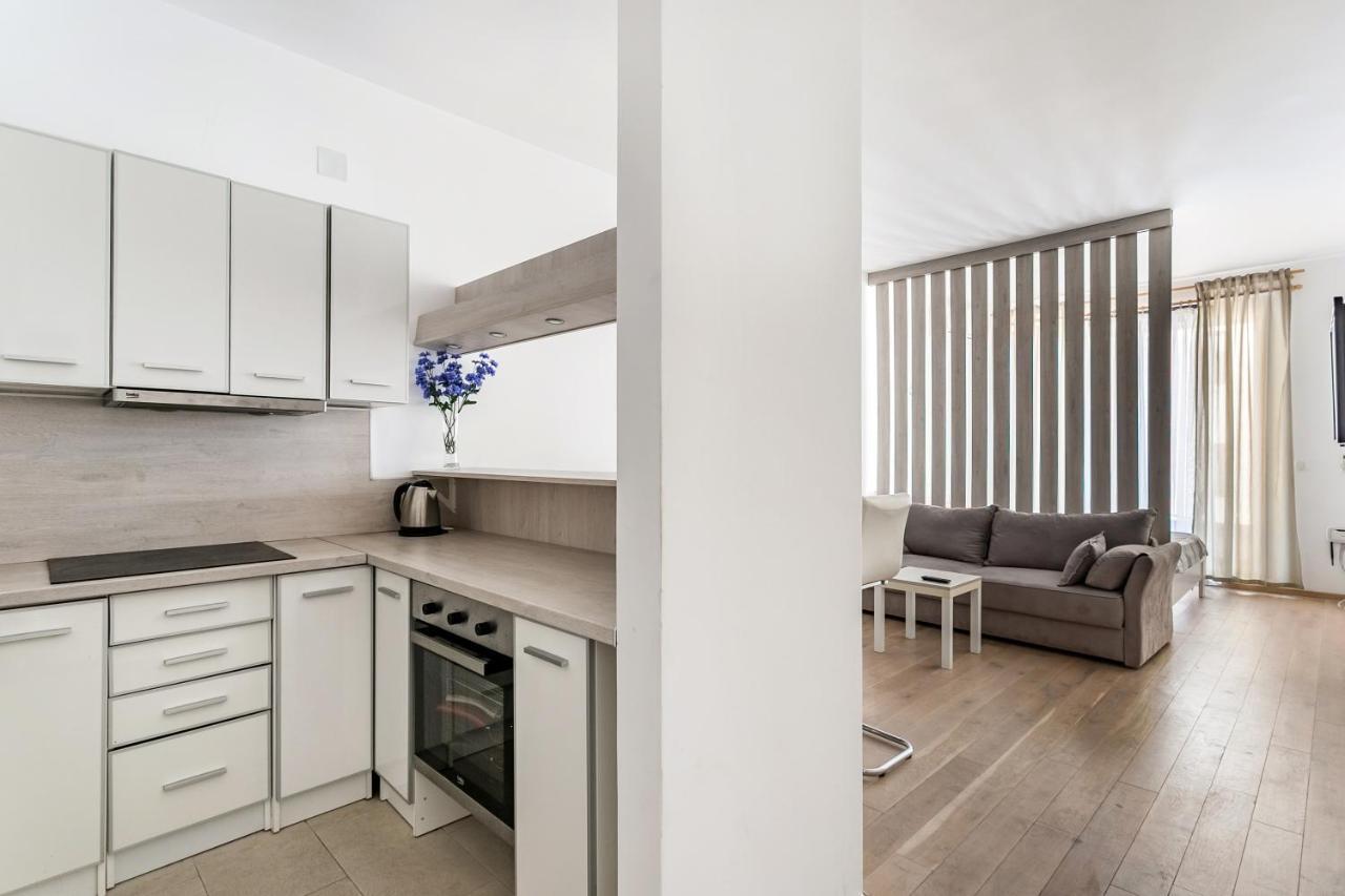 Apartments Beatrice Рафаиловичи Экстерьер фото